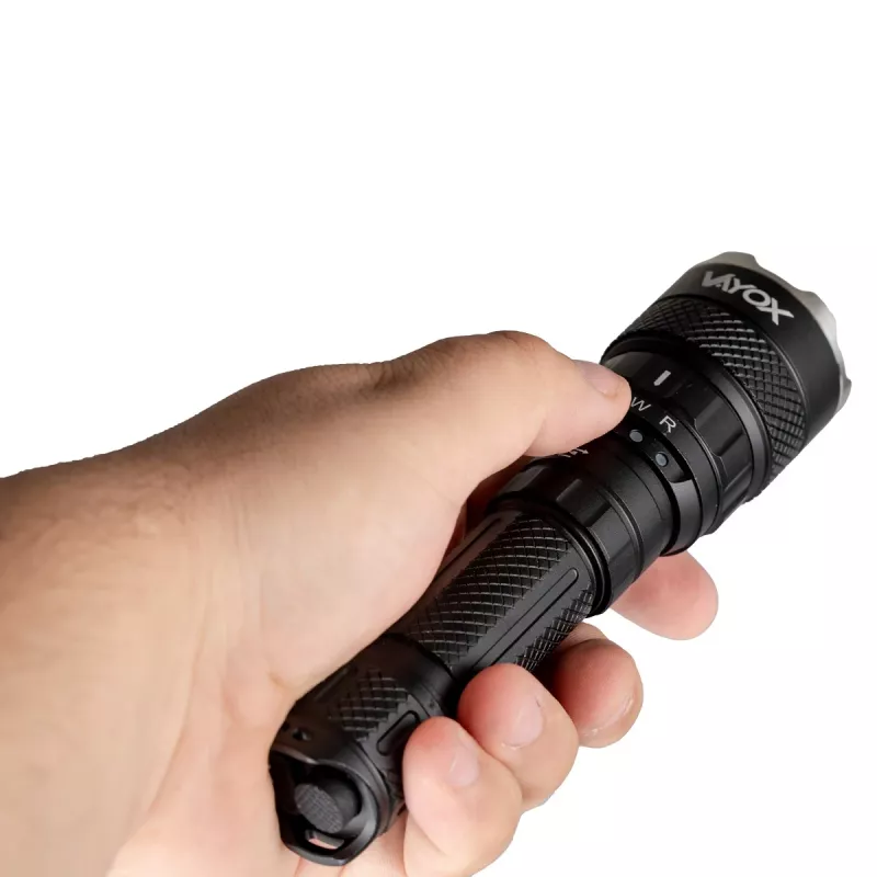 Vayox VA0099 linterna LED 1500 lúmenes CREE XHP50 USB-C recargable