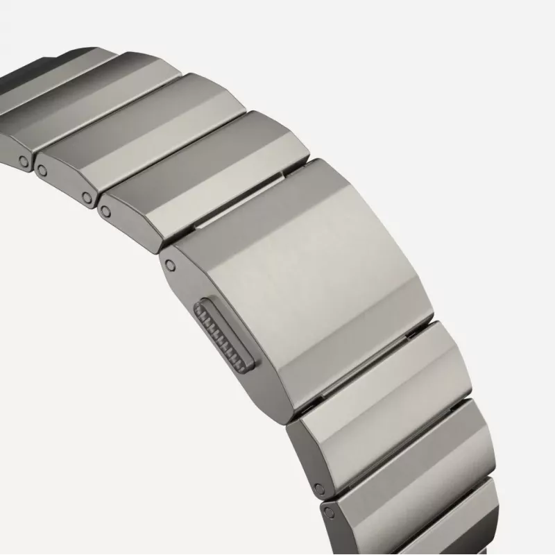 TECH-PROTECT Steelband Apple Watch 4 / 5 / 6 / 7 / 8 / 9 / SE / Ultra 1 / 2 (42 / 44 / 45 / 49 mm) Titanio