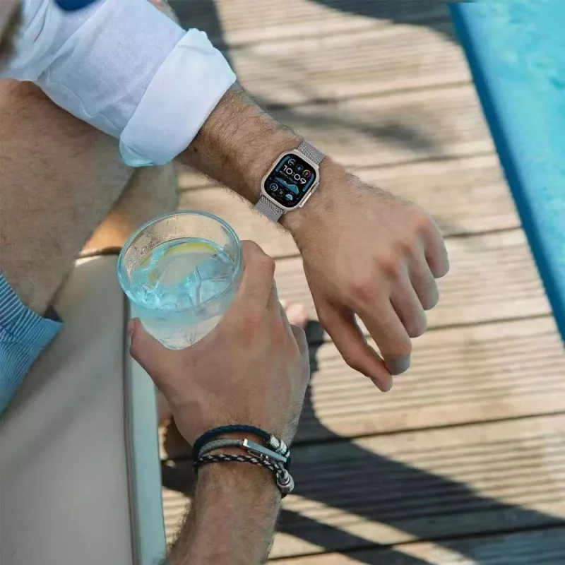 TECH-PROTECT Milano Correa de eslabones de titanio para Apple Watch 8 / 9 / 10 / 11 / SE / Ultra (44 / 45 / 46 / 49 mm)