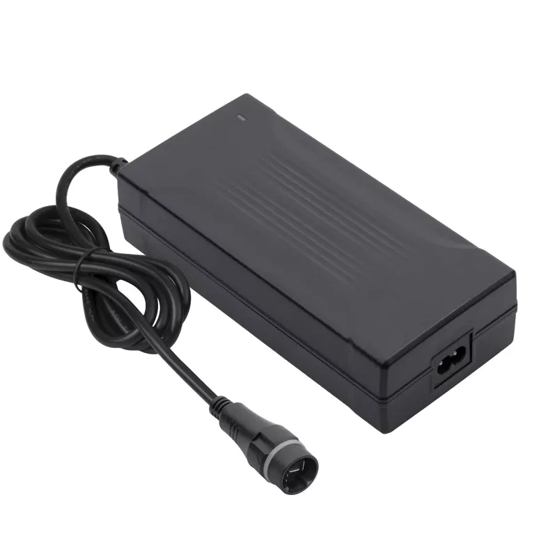 Akyga AK-EV-26 Cargador 42V/4A 168W Yamaha 1,2m