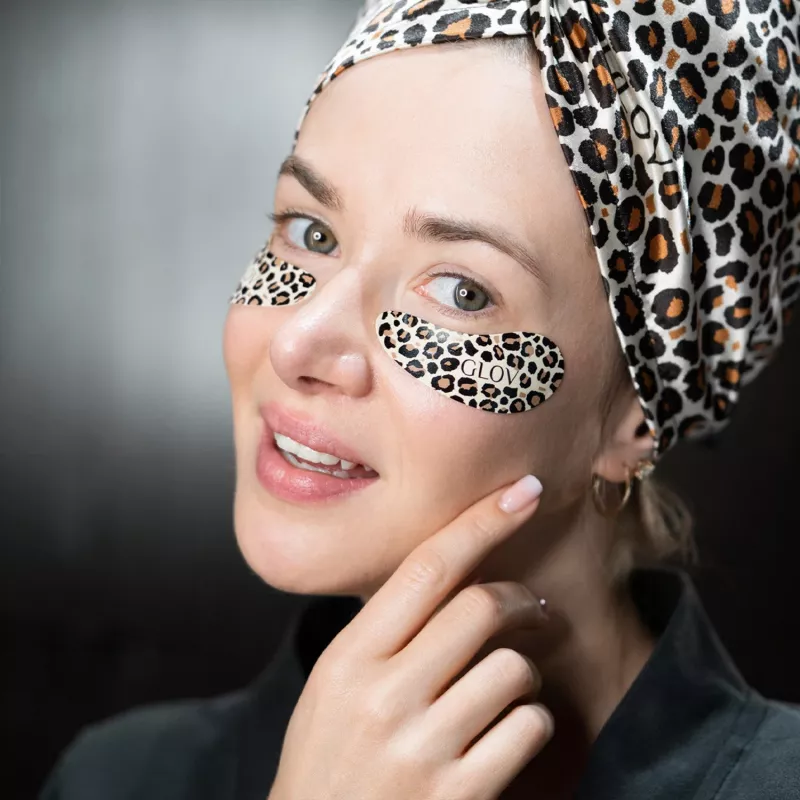 GLOV The Lazy Luxe Duo set de parches reutilizables de silicona para ojos y gorro de dormir de satén