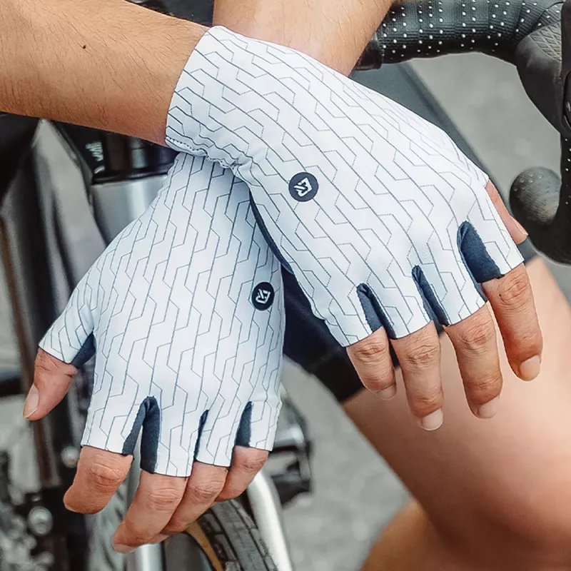 ROCKBROS Guantes de ciclismo para carretera, medio dedo, talla L, blanco negro