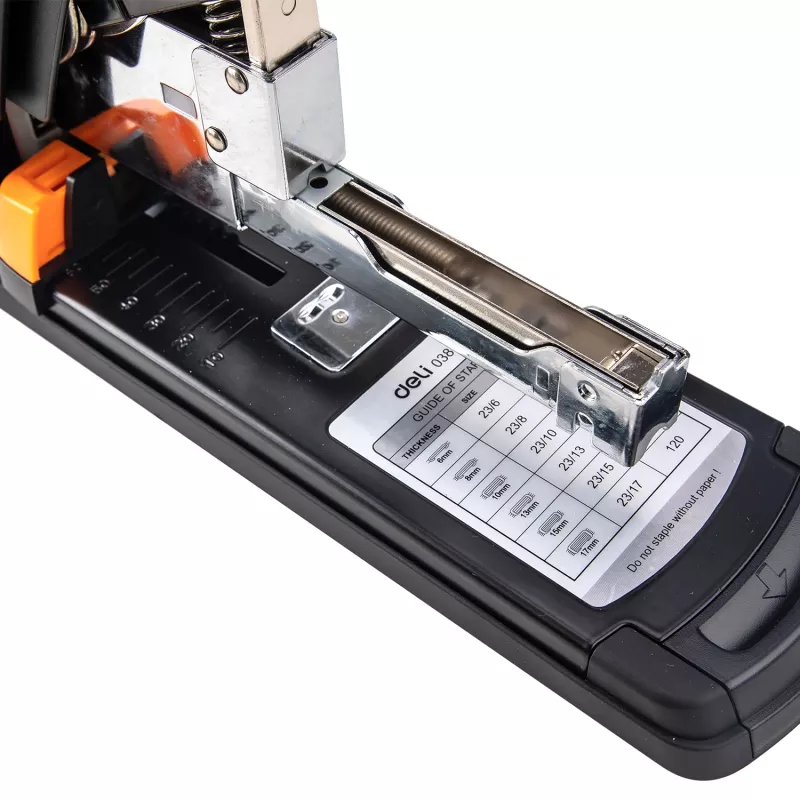 Deli grapadora Heavy Duty negra - material de oficina