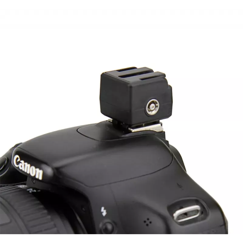 JJC Adaptador de zapata para Sony Alpha a estándar ISO 518 con conexión PC-Sync