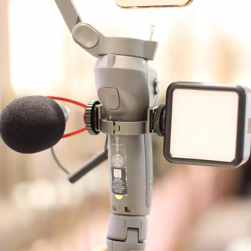 Ulanzi R037 Adaptador de zapata en frío para DJI Osmo Mobile 3 - negro