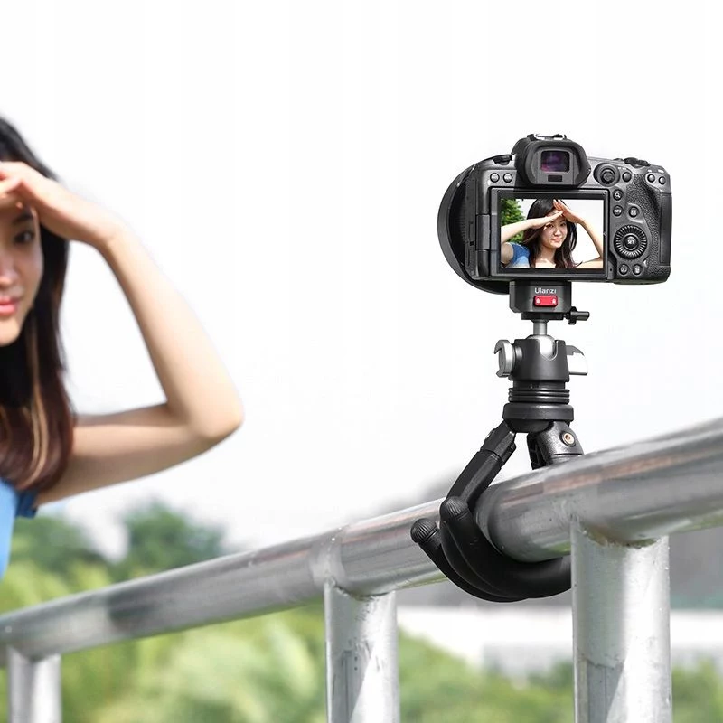 Ulanzi Claw Flexible Tripod Pro con zapata en frío y 3 tornillos de 1/4 de pulgada para cámara, smartphone, action cam