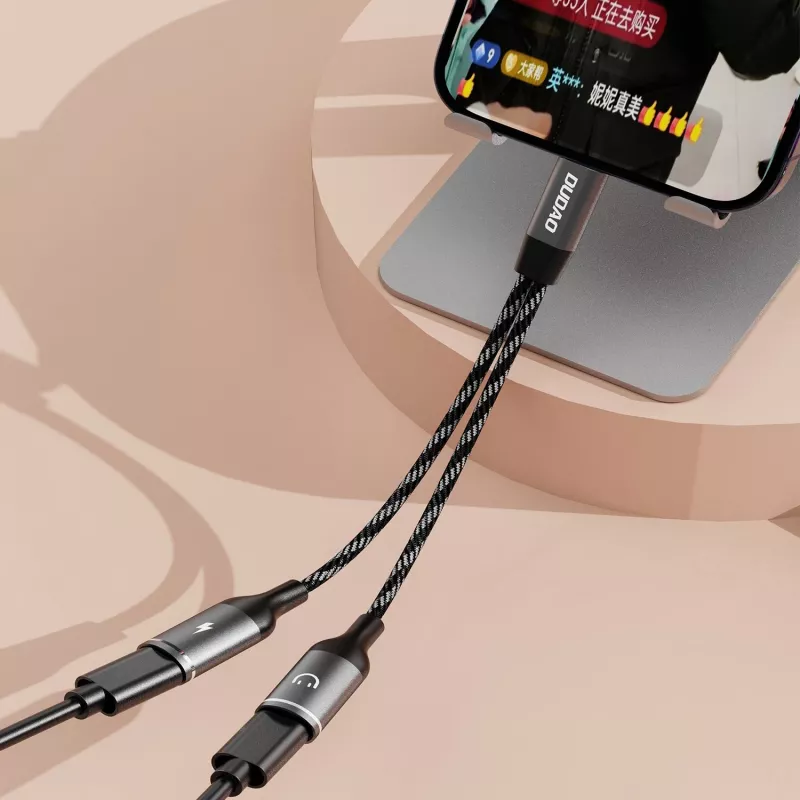Dudao L13C+ adaptador 2 en 1 USB-C a USB-C con audio y carga