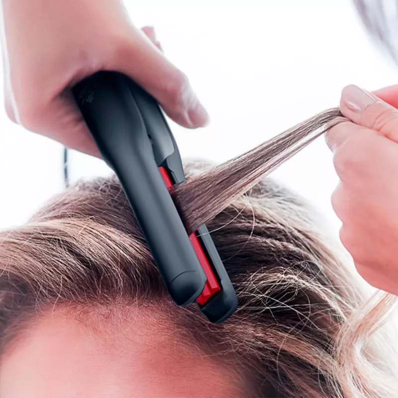 VALERA Swiss'X Volumissima plancha de pelo negra