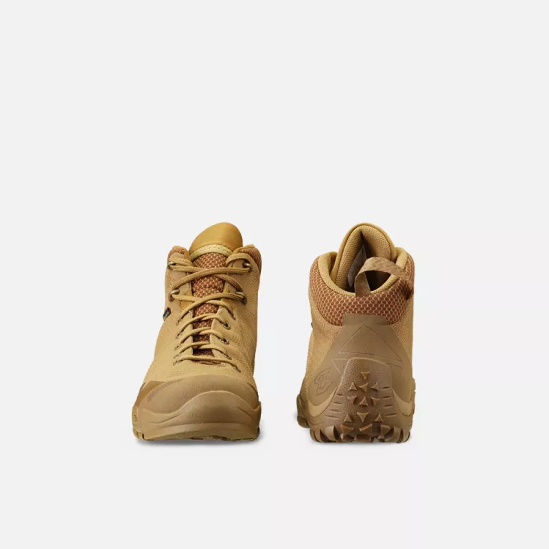 Botas tácticas Garmont Nemesis 4.2 GTX Coyote EU 39
