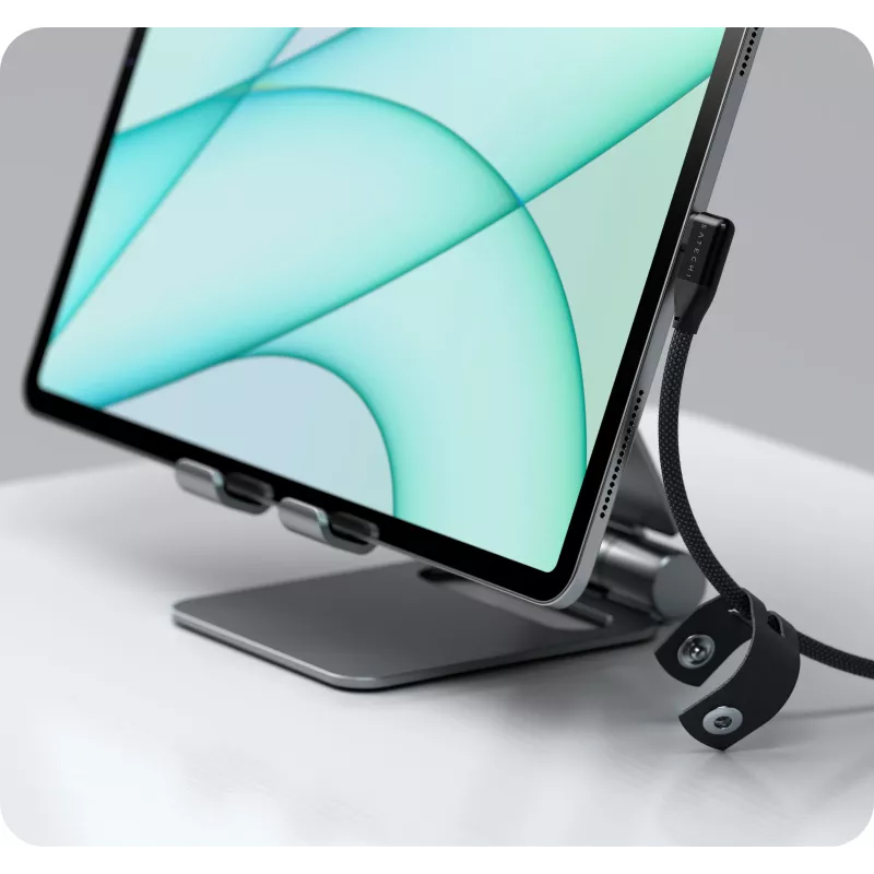 Satechi cable USB-C en ángulo recto de 1m con Power Delivery de 240W y transferencia de datos de 20Gbps - negro