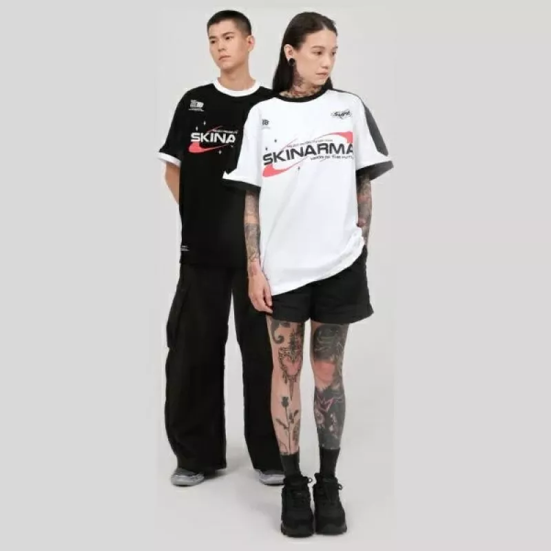 Skinarma Camiseta Halo L blanca