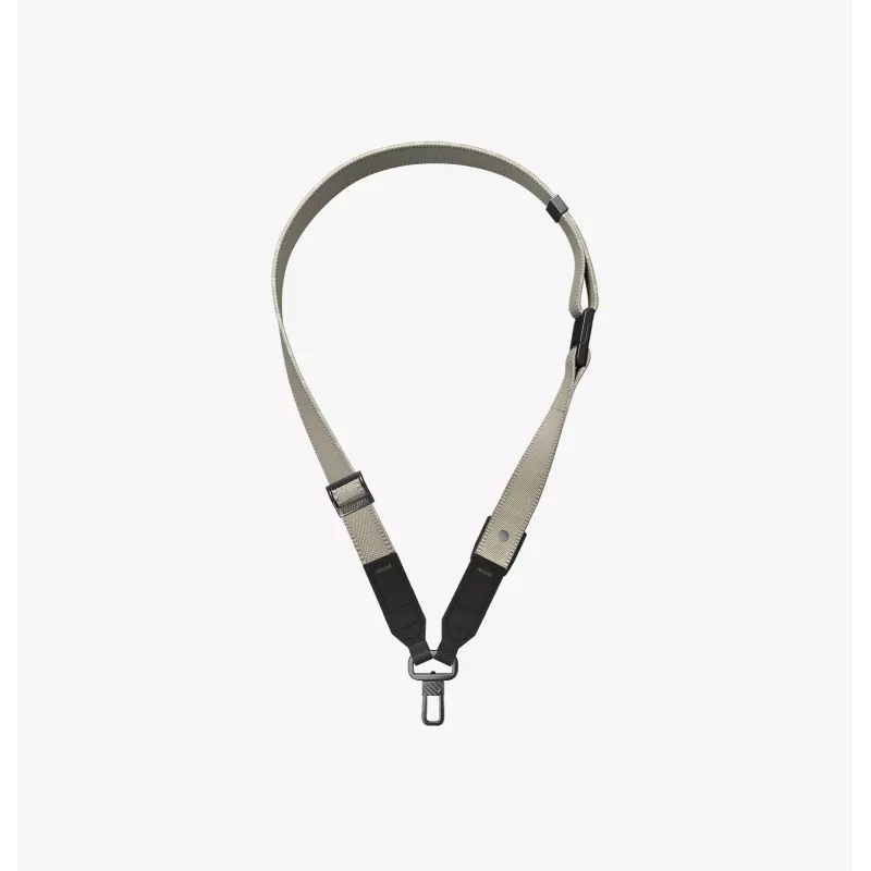 UNIQ Vista cordón universal 2 en 1 para teléfono black