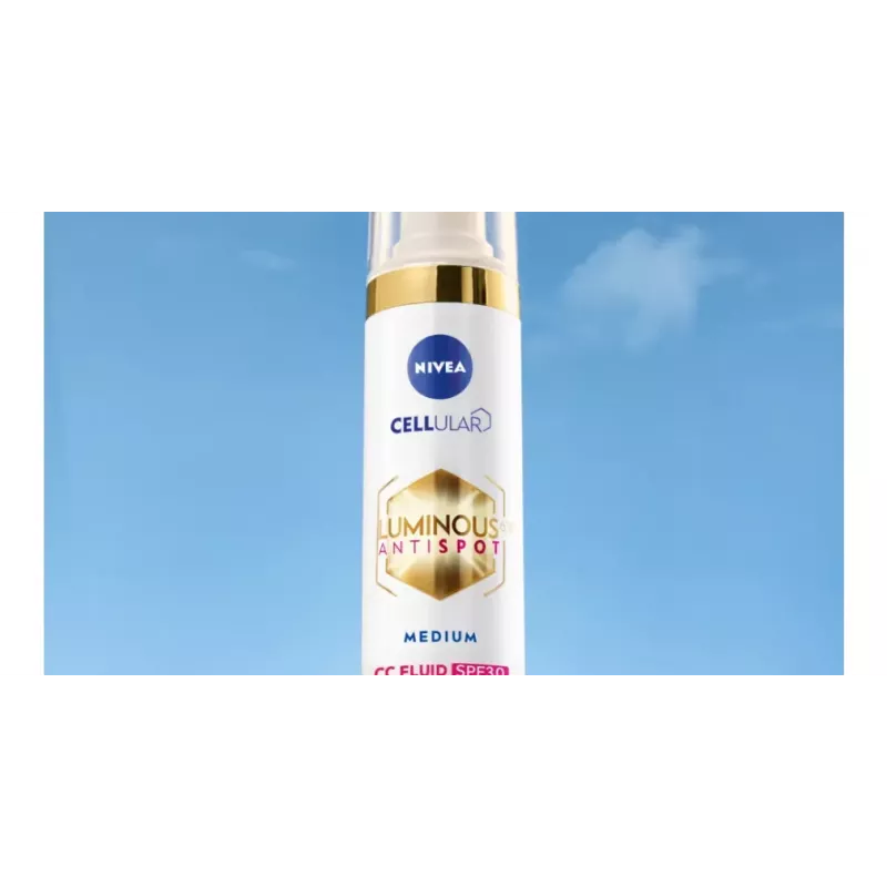 NIVEA Luminous 630 CC Fluid 3 en 1 SPF 30+ Base de maquillaje 02 Medium 40 ml