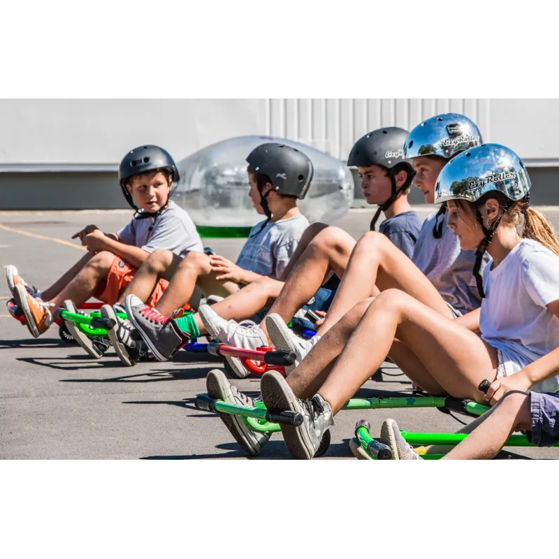 EzyRoller Classic Go-Kart de propulsión por pies para niños de 3-12 años Rojo