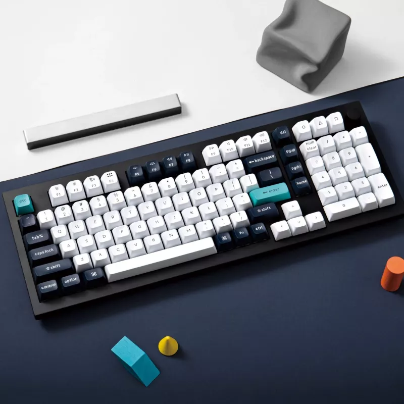 Keychron Q5M-M1 Teclado mecánico 96%, Gateron G Pro Red Switch, RGB Hot-Swap, Bluetooth 5.1 y USB-C, carcasa de aluminio