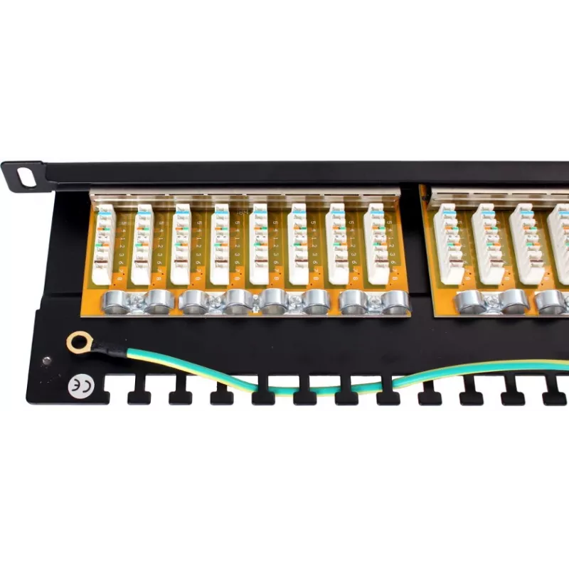 GETFORT PGF-6FTP24-B8 panel de parcheo FTP Cat.6 de 24 puertos 0,5U negro