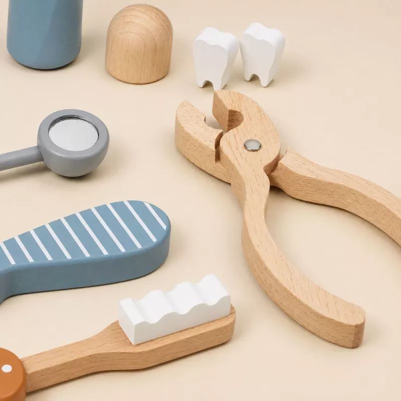 LEAN TOYS Set de dentista de madera Pequeño dentista