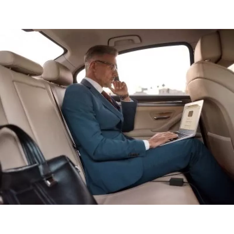 AVACOM Adaptador de cargador de coche para portátil USB Type-C 65W Power Delivery