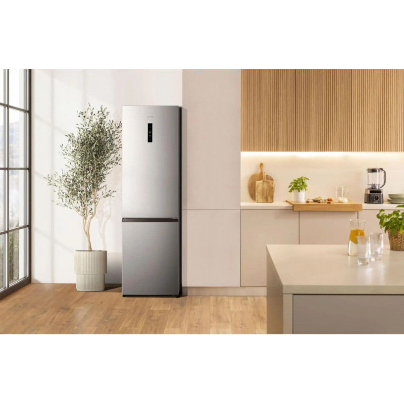 Gorenje NRK620EAXL4 frigorífico-congelador independiente, 331L de capacidad total, NoFrost Plus, acabado acero inoxidable, clase energética E
