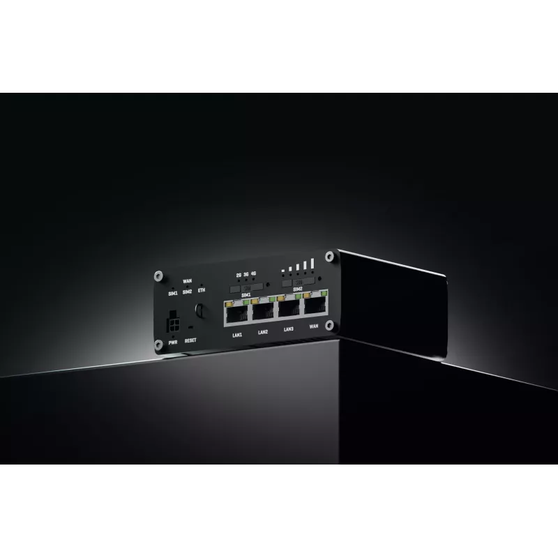 Teltonika Networks RUTX09 (UK) Router robusto LTE Cat 6