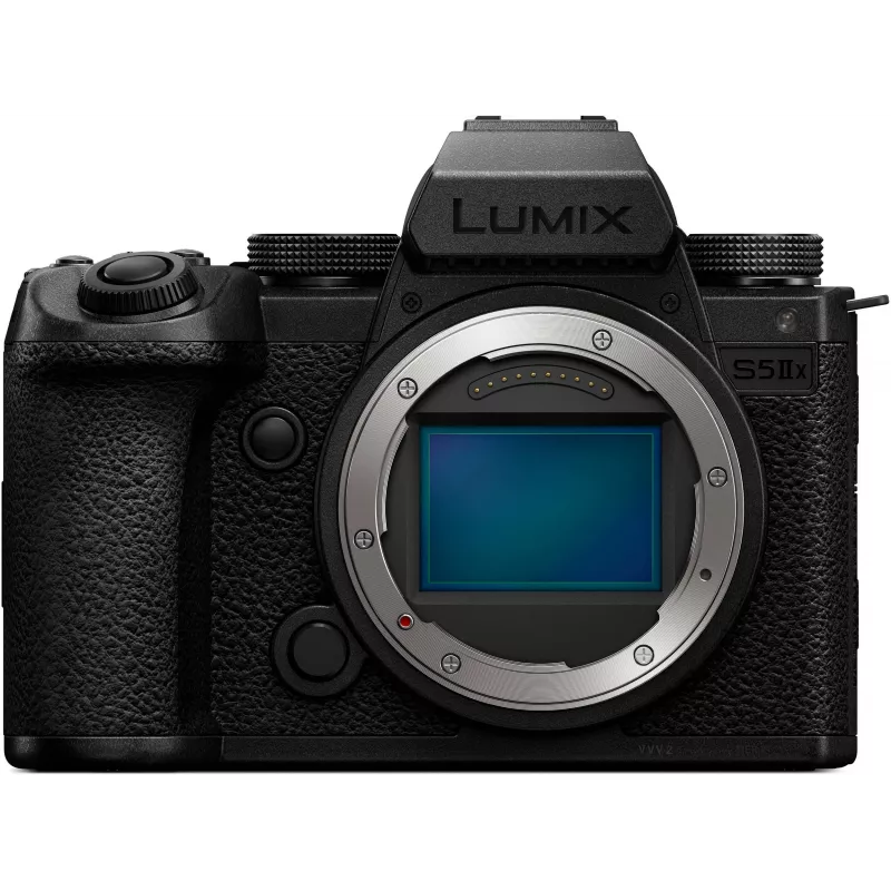 Panasonic Lumix DC-S5 IIX + 24-105mm (DC-S5M2XME)