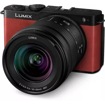 Cámara mirrorless full frame Panasonic Lumix DC-S9 con objetivo Lumix S 20-60mm f/3.5-5.6, crimson red (DC-S9KE-R)