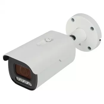 Cámara IP bullet varifocal motorizada 8MP 4K UHD a todo color con analítica IA, PoE, IP67, objetivo 2.7-13.5mm