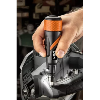NEO TOOLS 04-200 Destornillador eléctrico USB-C 3,6 V con 10 puntas y maletín de plástico