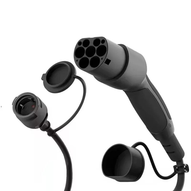 AKYGA AK-SC-E28 Cable adaptador Type-2 a Schuko para cargadores de VE 16A 0,3m negro