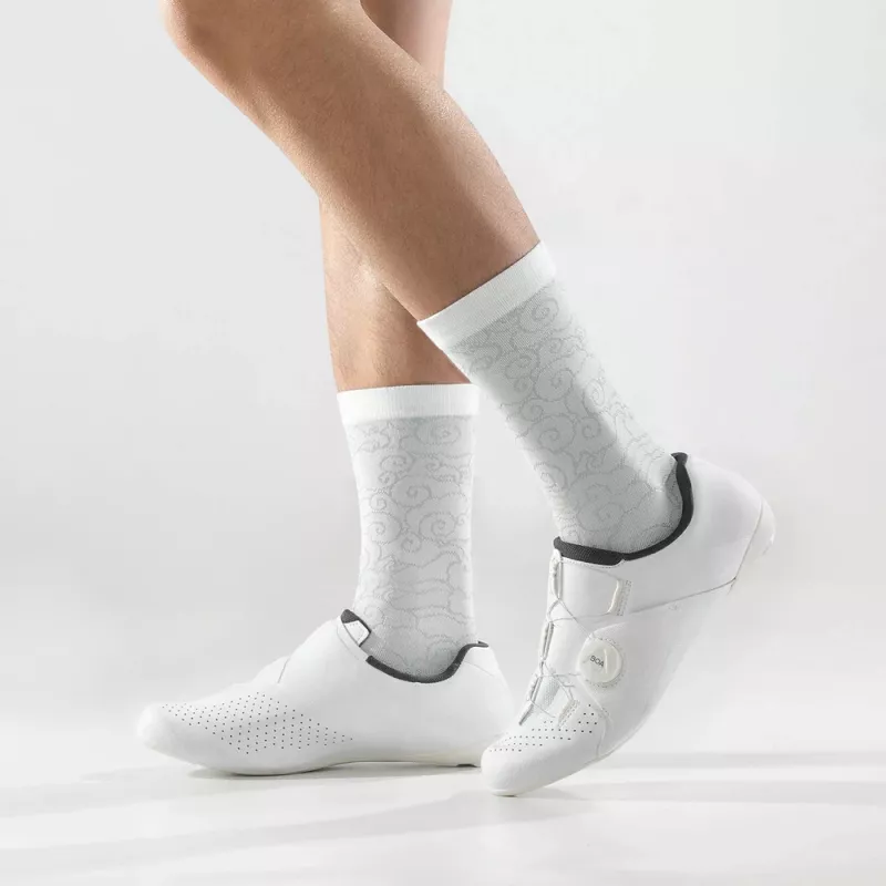ROCKBROS Road to Sky Calcetines de ciclismo blanco 43-46 (1 par) – Calcetines unisex transpirables altura pantorrilla