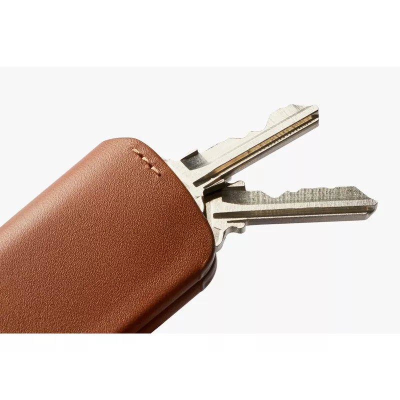 Bellroy Key Cover 3rd Edition organizador de llaves de piel color caramelo