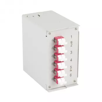 EFB caja de distribución de fibra óptica para carril DIN OM4, 12x pigtail LC, 6x conector hembra LC dúplex, gris claro