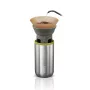 Cafetera portátil pour-over Wacaco Cuppamoka con vaso isotérmico