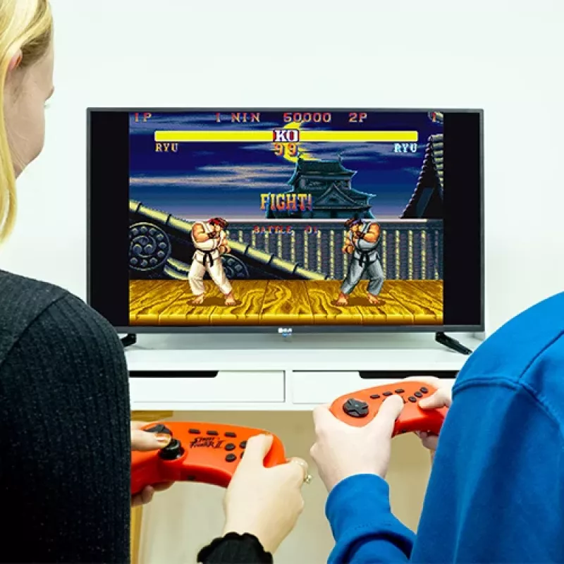 FIZZ CREATIONS Street Fighter II Duel consola arcade retro con 621 juegos, HDMI/AV, 2 mandos