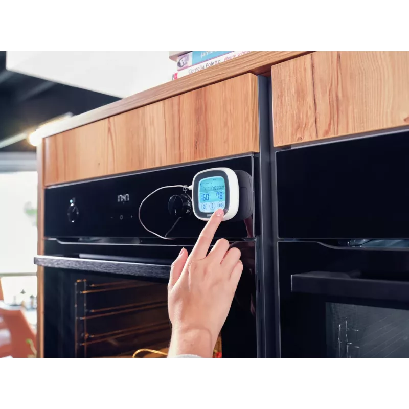 Termómetro digital LEIFHEIT para asar y hacer a la parrilla con sonda de acero inoxidable, temporizador y programas de carne predefinidos