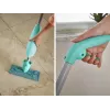 LEIFHEIT cepillo de suelo con función de pulverización de agua Pico Spray S 26 cm