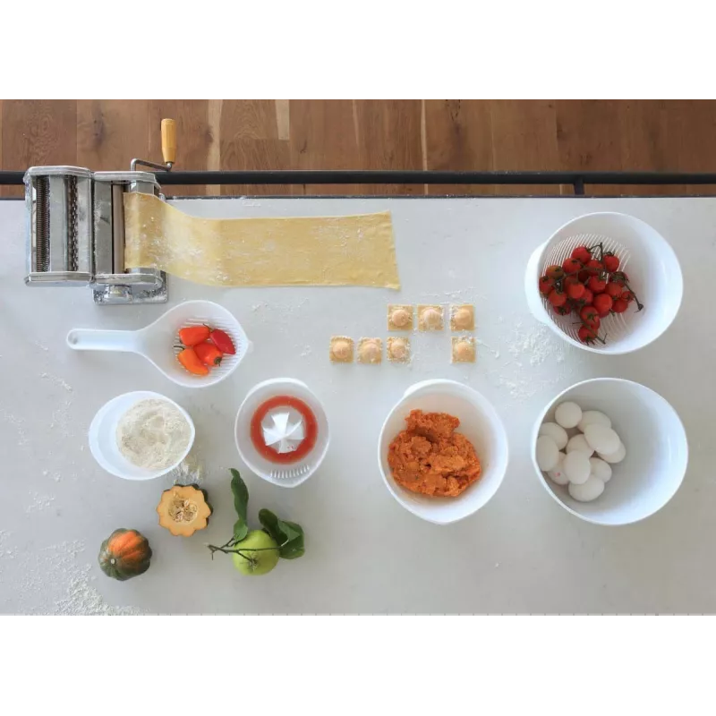 CURVER Kitchen Essentials Perforadora de 2 agujeros gris 30 hojas