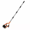 LEAN TOYS Sacador de malas hierbas giratorio con mango telescópico, púas de 5 estrellas, ajustable 90-150 cm, verde/negro