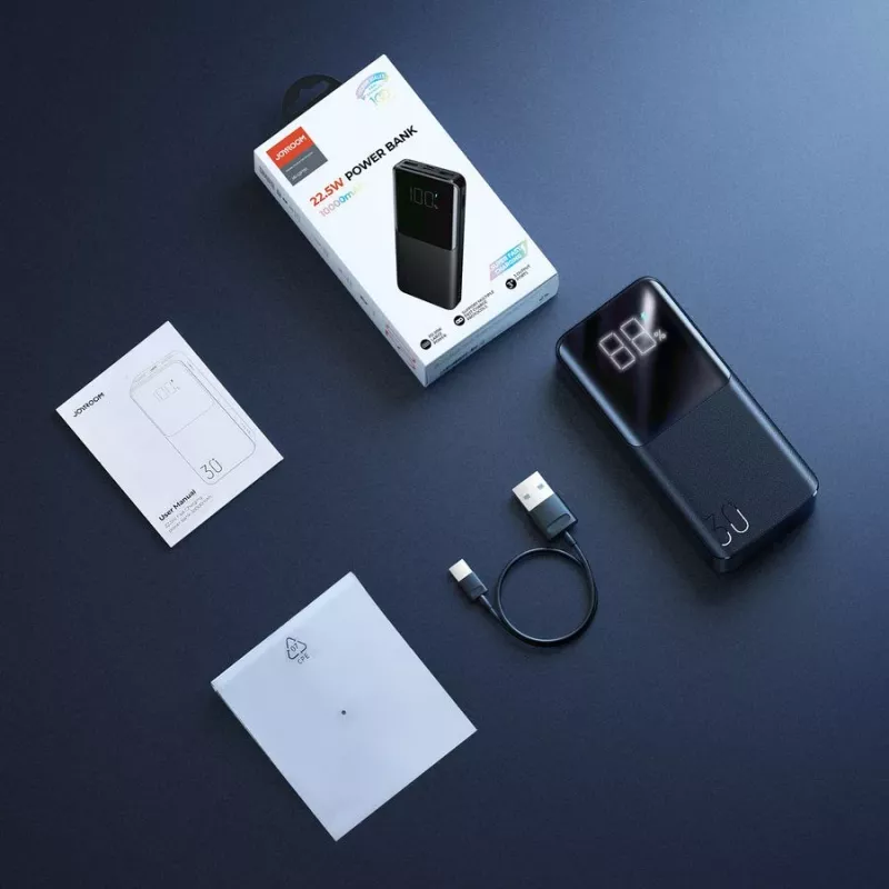 JOYROOM JR-QP193 Batería externa 30000 mAh 22,5W con pantalla digital, PD3.0/QC3.0, 3 salidas (2 USB-A + 1 USB-C), 2 entradas (USB-C + Micro USB), negra
