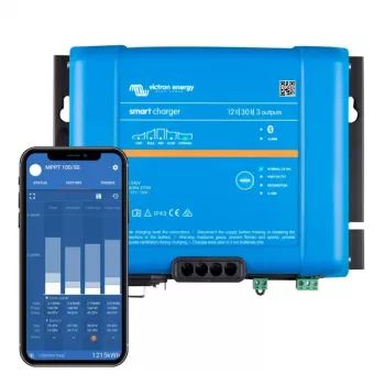 Cargador VICTRON ENERGY Smart IP43 12/30 (3) 120/240V