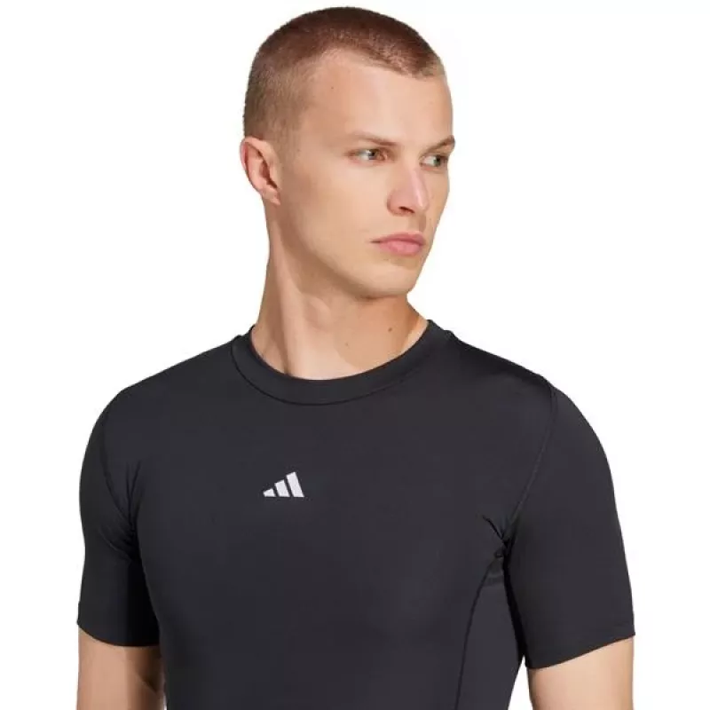 Camiseta de manga corta adidas Techfit hombre negra JP4674 S