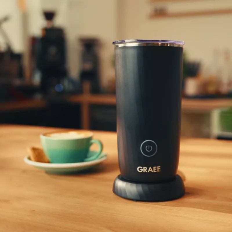 GRAEF MS 402 EU espumador de leche automático, 240 ml de capacidad de calentamiento, negro