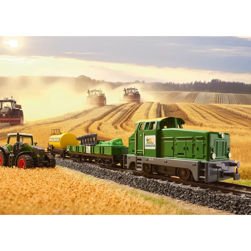 Märklin 29653 H0 set de iniciación Agricultura – locomotora de vapor digital BR 81 con sonido mfx+, Mobile Station 3, óvalo de vía C, vagón con tractor y balas de heno