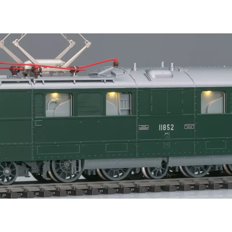 Märklin 38590 H0 locomotora de vapor expreso BR 03.10, MFX+ sonido, época III