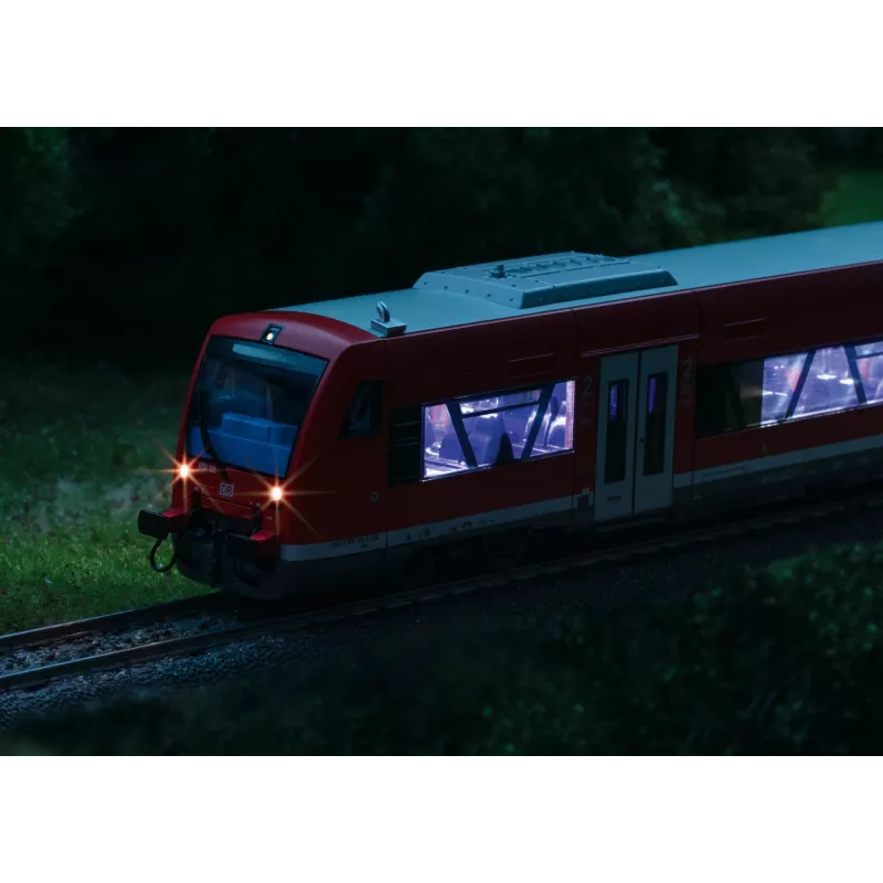 Märklin 36965 Automotor diésel H0 BR 650 DB AG