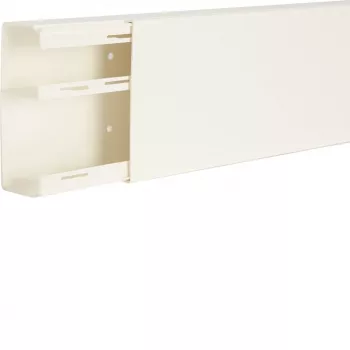 Hager LF6015109016 Canal de cables LF 60x150 mm blanco tráfico RAL 9016, 2 m, PVC, 1 compartimento