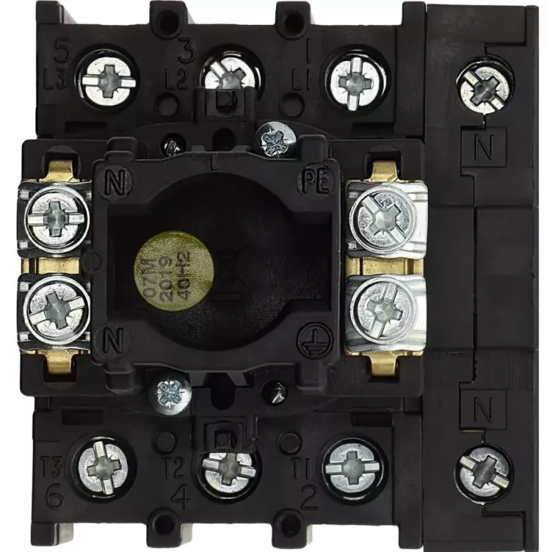 Eaton P1-32/EA/SVB-SW/N interruptor principal de 3 polos 32 A, IP65, negro 093452