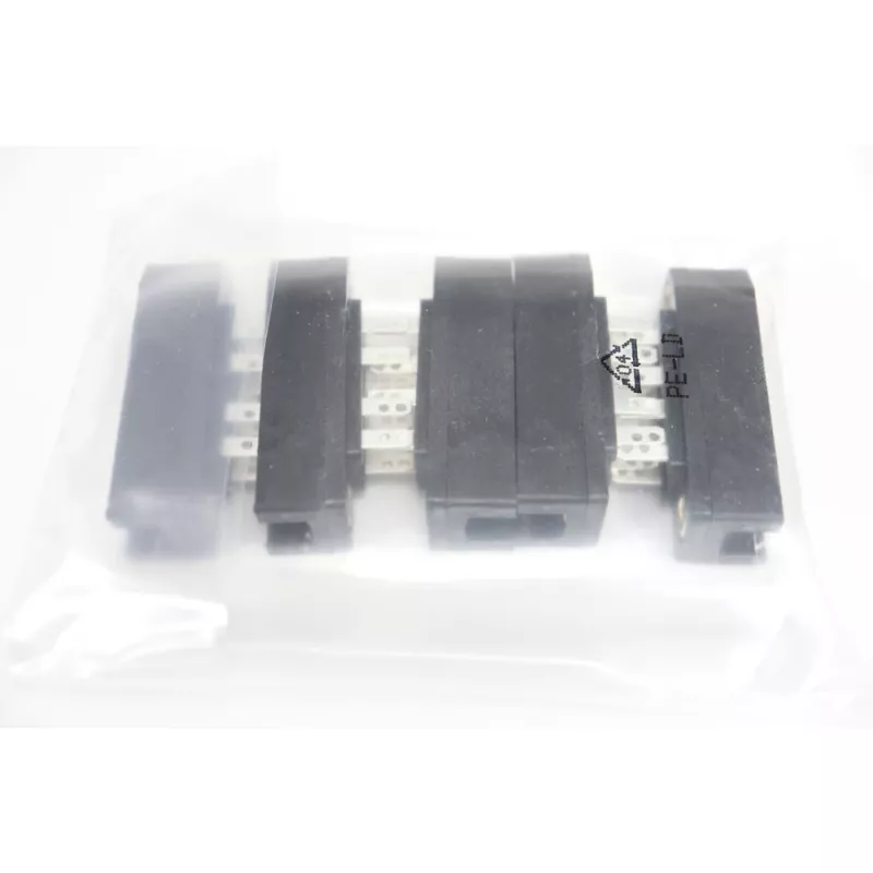 Telegärtner DIN 41622 tipo B conector hembra PCB asimétrico de 8 polos, conexión por soldadura J00040A0911