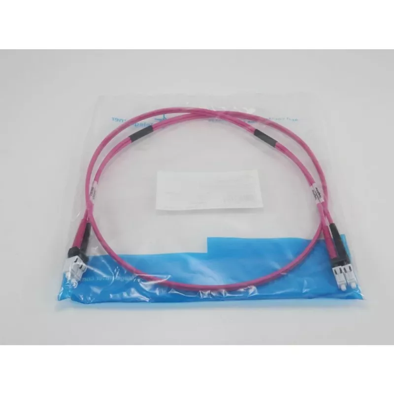 Telegärtner Cable de parcheo de fibra óptica multimodo OM4 LC a LC de 1 m, violeta