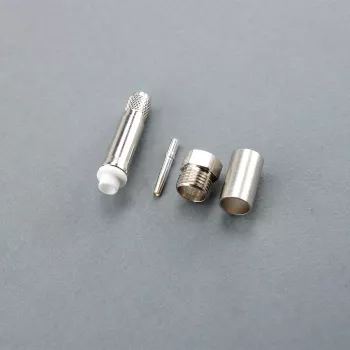 Telegärtner Conector hembra FME crimp para cable LMR-240, 50 ohmios, DC-3 GHz, latón niquelado, contacto dorado J01701A0003Z